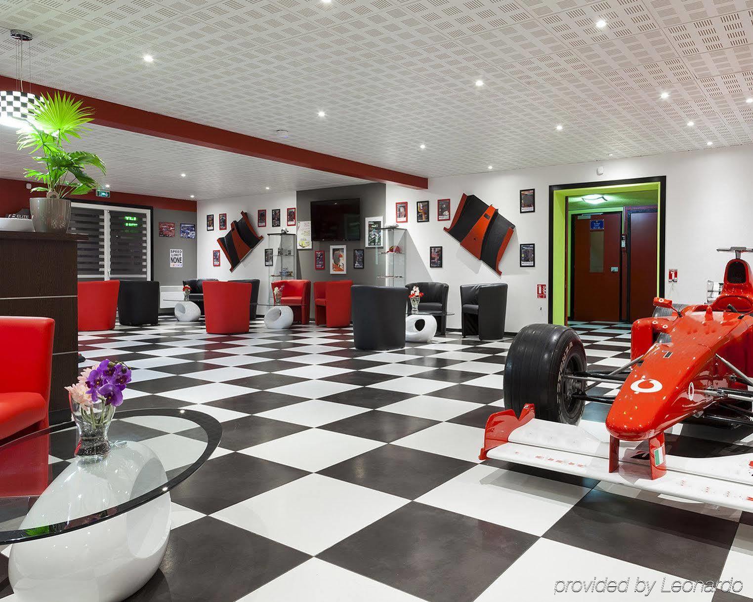 B&B Hotel Brétigny-sur-Orge Buitenkant foto