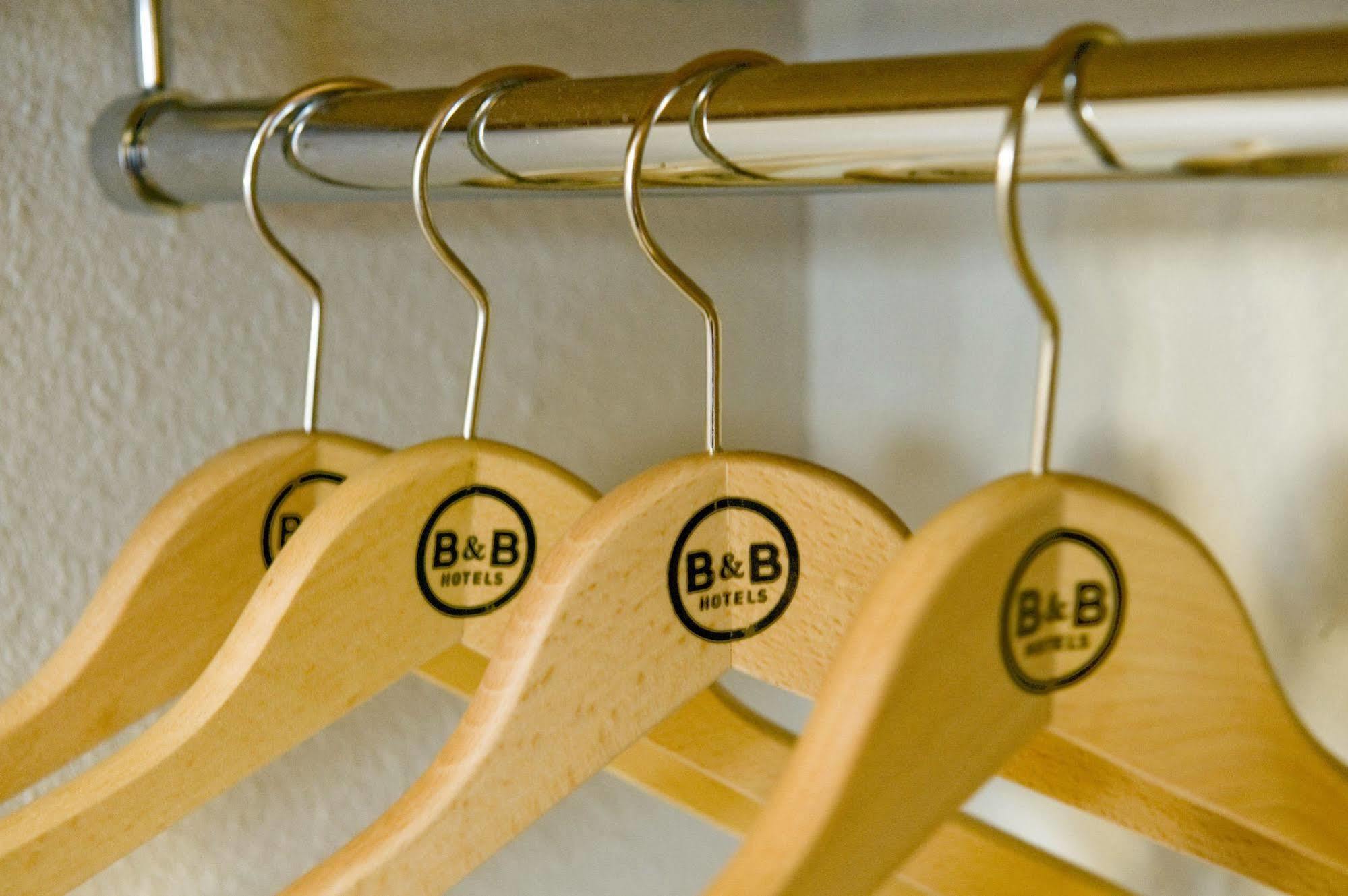 B&B Hotel Brétigny-sur-Orge Buitenkant foto