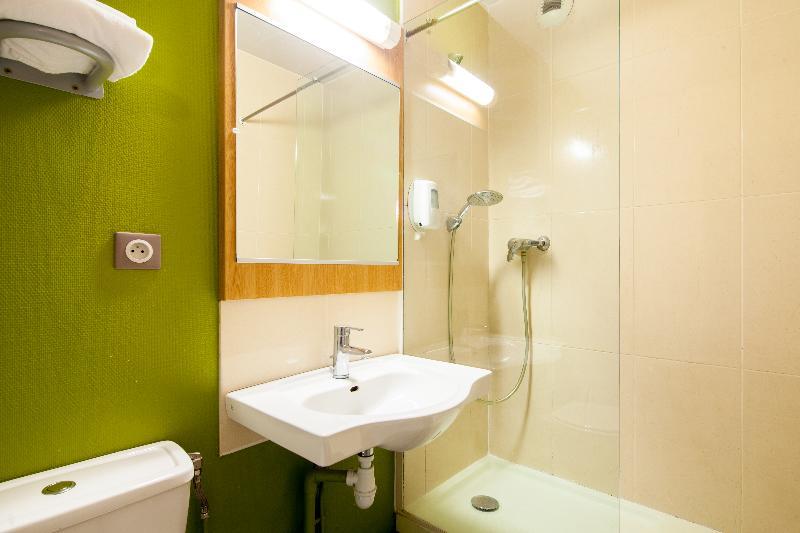 B&B Hotel Brétigny-sur-Orge Buitenkant foto